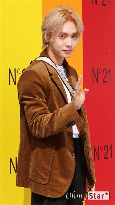 이던, 미리 만나는 가을남자 가수 이던(효종)이 6일 오후 서울 압구정로의 한 백화점에서 열린 한 패션브랜드 포토콜 행사에서 포즈를 취하고 있다.