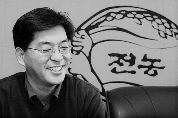 고 박민웅 전국농민회총연맹 부산경남연맹 의장.