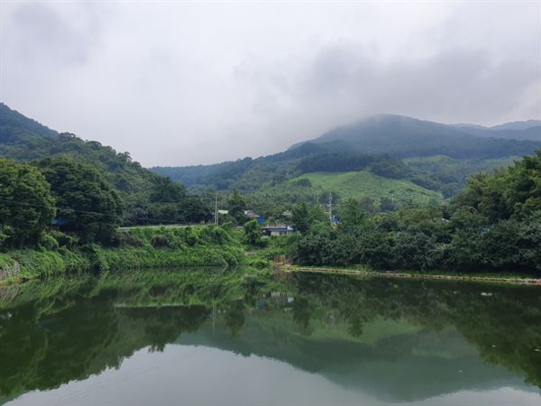 구례 현천마을 현천저수지