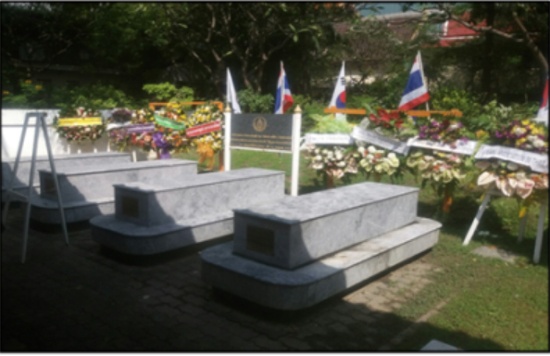 방콕 중심가에 위치한 참전용사묘에는 한국전쟁에 참전한 이슬람계 태국장병의 유해(3기)가 모셔져 있다. 
