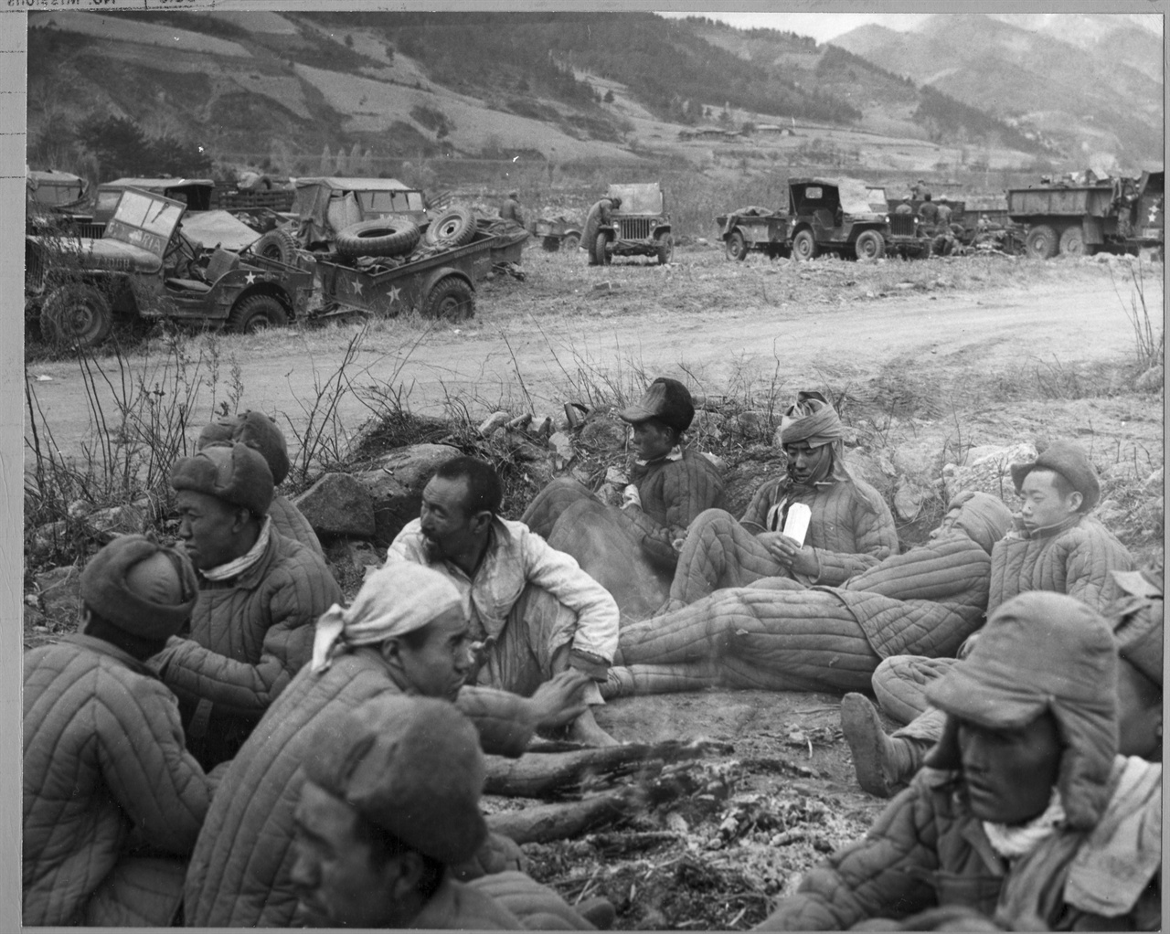 중국군 포로들(1951. 3. 3.).