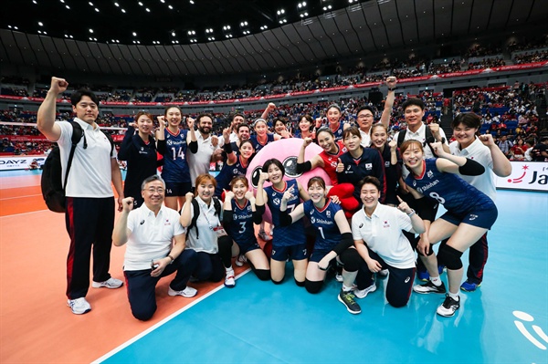  '한일전만 같아라'... 환한 표정의 여자배구 대표팀 선수들, 2019 월드컵 한국-일본 경기 (2019.9.16)