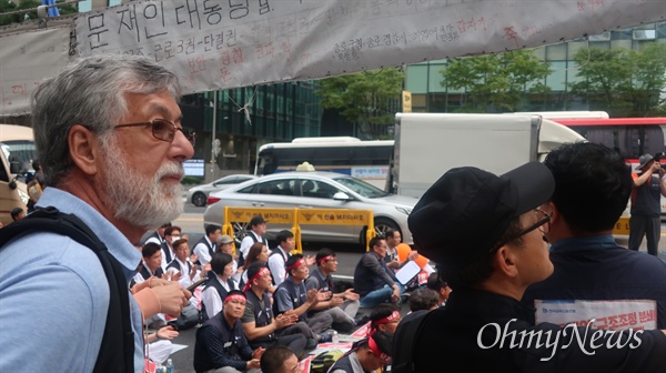  27일 오후 서울 중구 장교동 서울고용노동청 앞에서 민주노총 결의대회가 개최됐다.