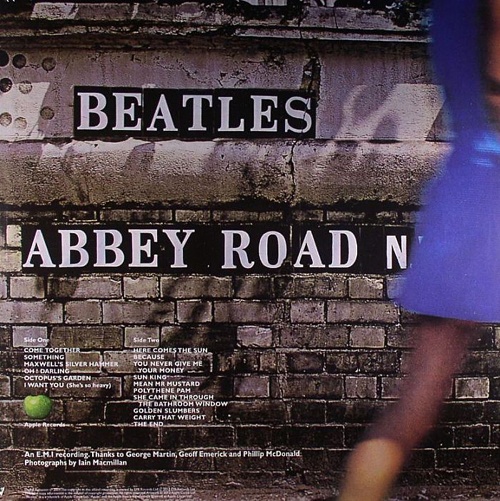  비틀즈의 걸작 음반 < Abbey Road > 뒷면