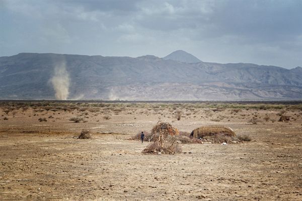 에티오피아 북동부 다나킬 저지대의 움막집