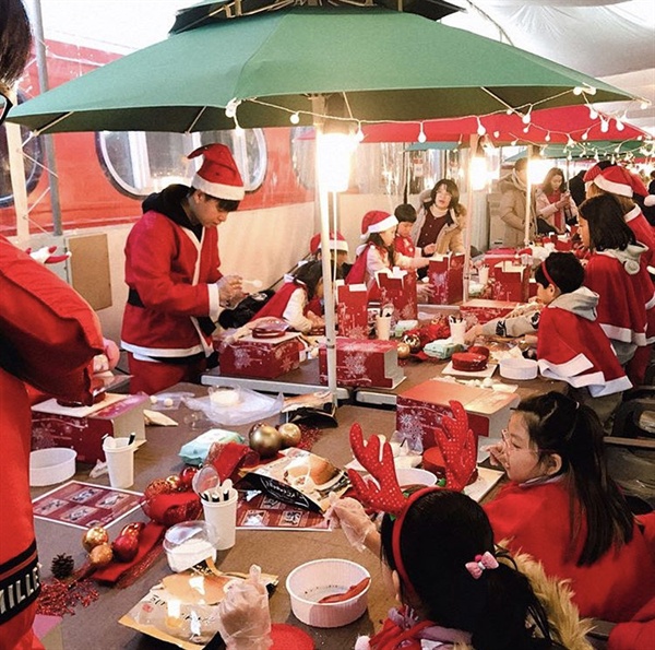 작년 12월 크리스마스를 앞두고 열린 석항크리스마스 축제 모습.