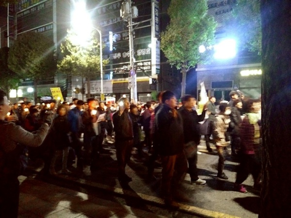 검찰청 앞까지 행진하는 광주시민들 