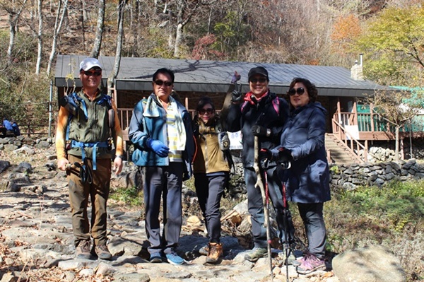 지리산 피아골 대피소에서 인증샷!