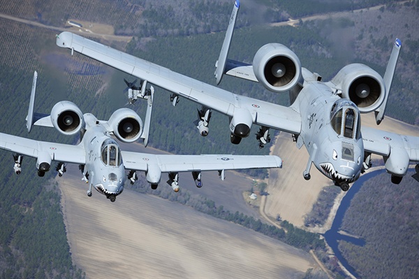 KAI는 보잉 A-10 날개구조물 공급에 대한 3300억원 규모의 계약을 체결했다.