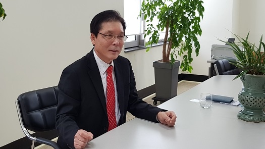이상권 전의원이다. 최근 예산홍성 지역국회의원으로 출마하겠다는 의사를 밝혔다. 