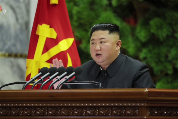 북한이 2019년 12월 28일 노동당 제7기 제5차 전원회의를 열어 '국가 건설'과 '국방 건설'에 관련된 중대한 문제를 토의했다고 조선중앙TV가 보도했다.