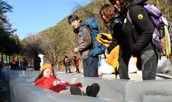 5일 거창 금원산얼음축제 현장.