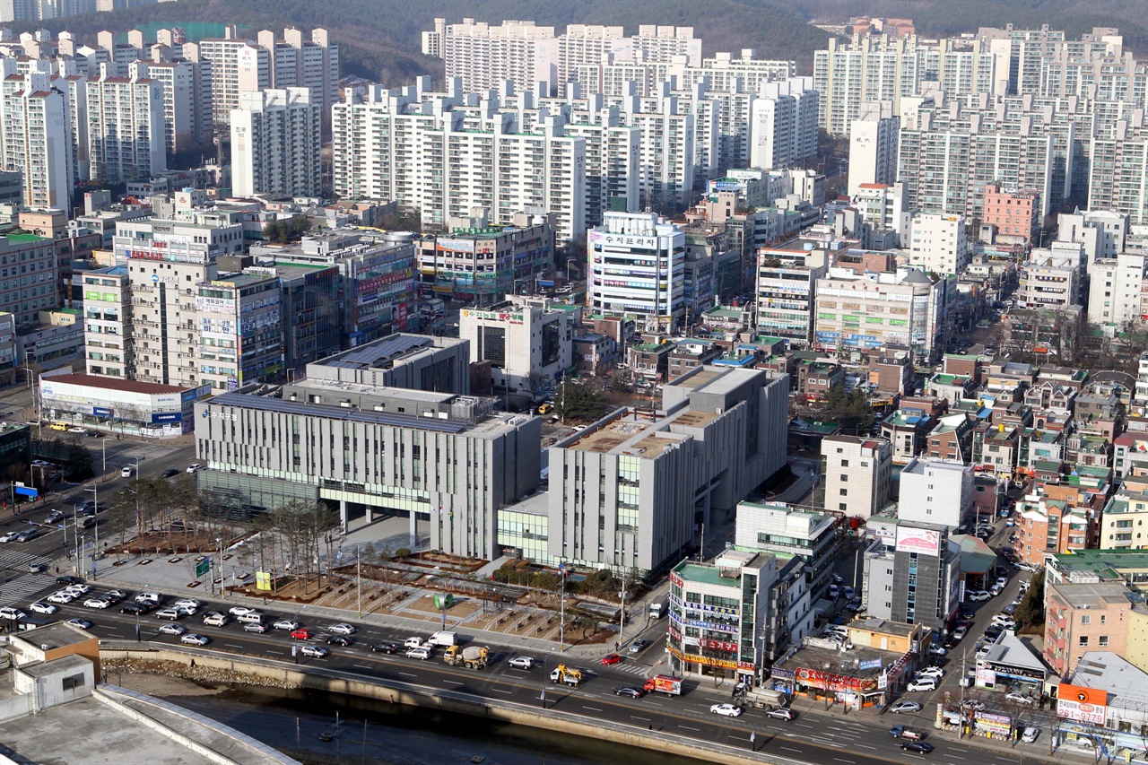 경기 용인시 수지구 중심지역 일대 전경