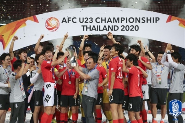 한국 U-23 대표팀 김학범 감독이 이끄는 한국 U-23 대표팀이 2020 AFC U-23 챔피언십에서 정상에 올랐다. 