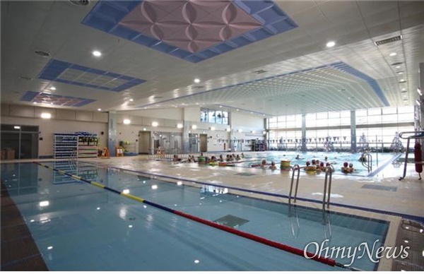 대구시설공단이 임시 휴관하기로 한 서재문화체육센터 수영장.