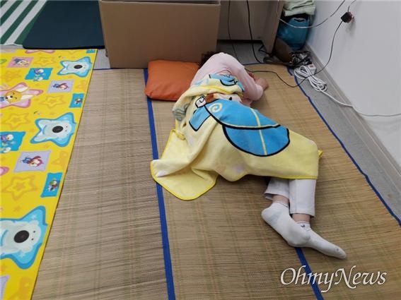 코로나19 확진환자가 111명 발생한 청도 대남병원이 병원 일부를 25일 사진으로 공개했다.
