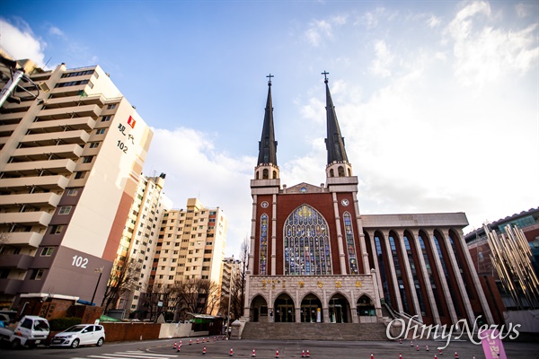 서울 강동구 명성교회