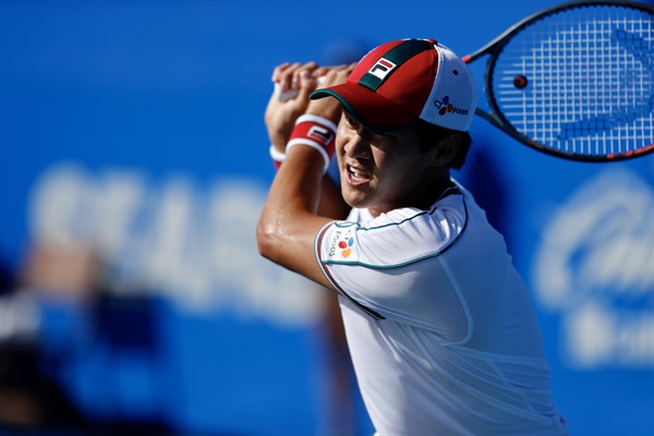 권순우가 27일(한국시간) 멕시코 아카풀코에서 열린 남자프로테니스(ATP) 투어 멕시코오픈 2회전에서 두산 라요비치(세르비아)를 상대로 경기하고 있다. 2020.2.27