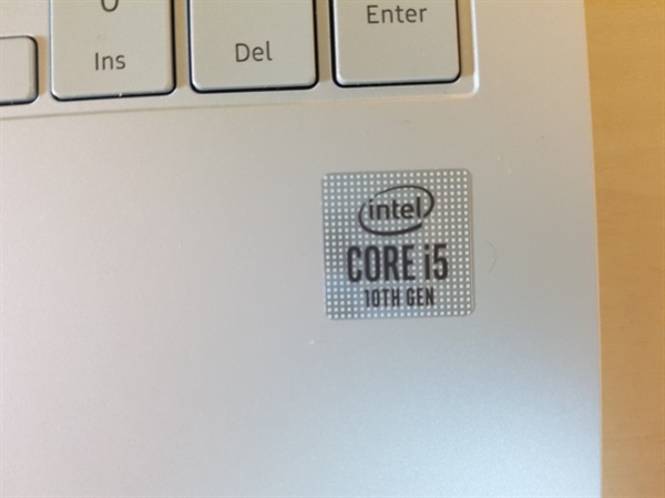  Intel i5 10th Gen 스티커