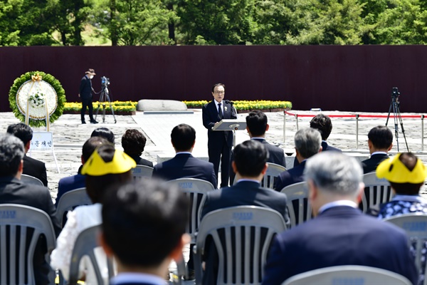 5월 23일 김해 봉하마을 고 노무현 전 대통령 묘역에서 열린 11주기 추도식. 이해찬 대표 추도사.