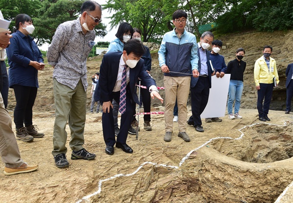  진주성 중영(中營) 터 발굴조사 현장.