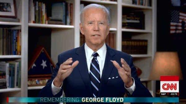 조 바이든 전 미국 부통령의 조지 플로이드 장례식 추도사를 중계하는 CNN 방송 갈무리.