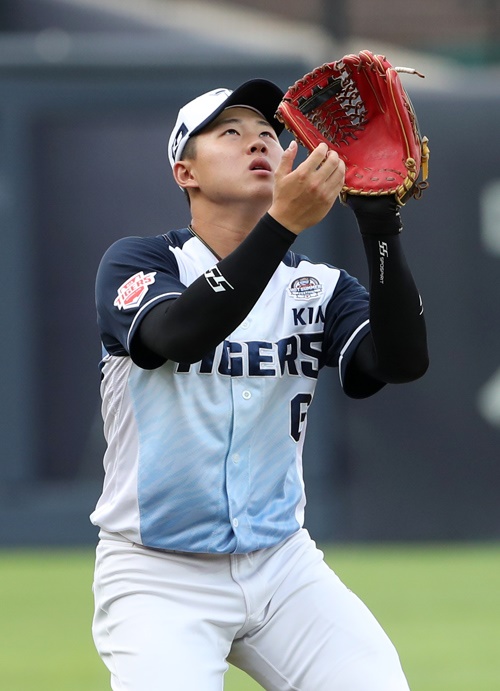  19일 잠실 LG전에서 중견수 수비가 불안했던 KIA 최원준