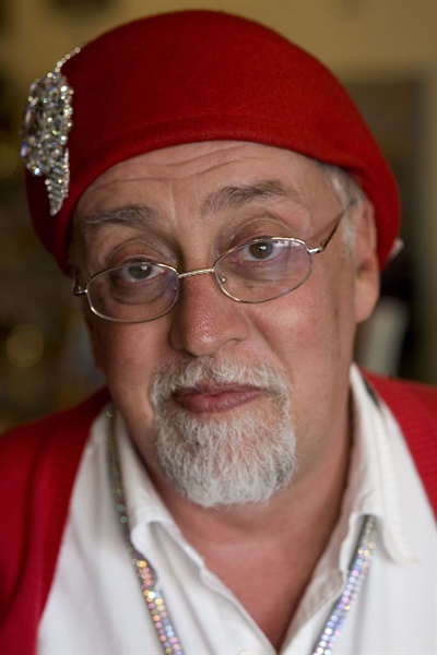 길버트 베이커 Gilbert Baker (1951-2017). Photo by Gareth Watkins
 