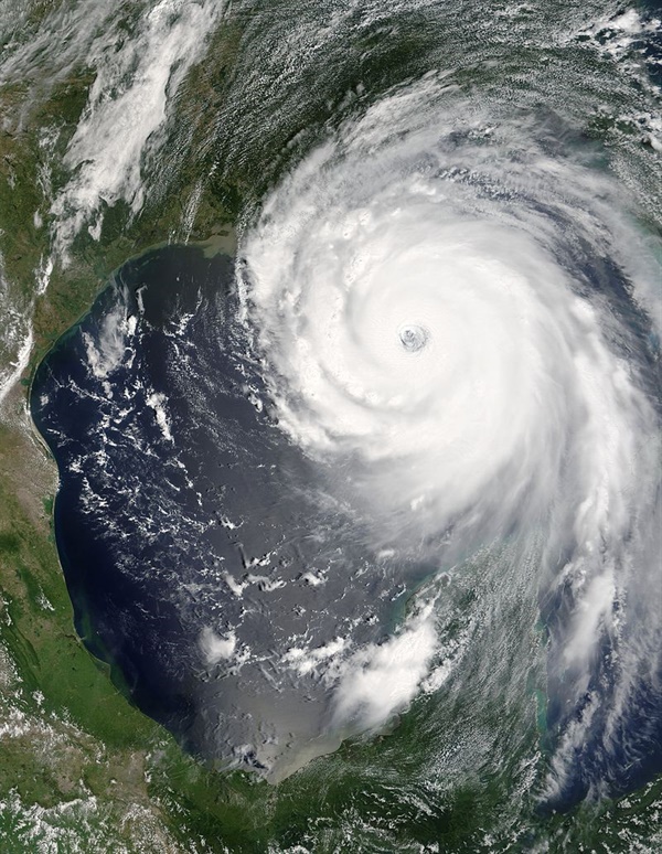 2005년 미국에 엄청난 피해를 불러온 허리케인 카트리나 위성 사진.