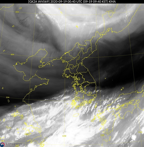 한반도 주변 천리안 위성 사진