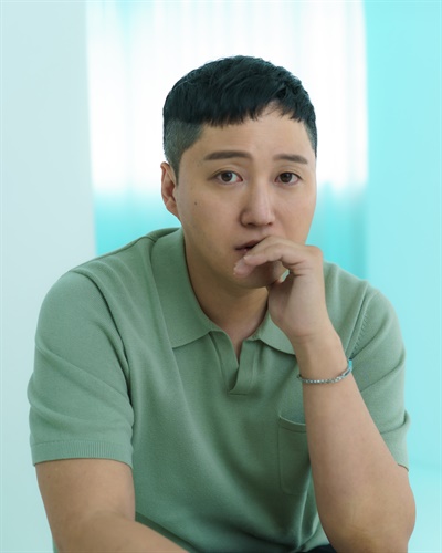  영화 <돌멩이>에서 석구 역을 맡은 배우 김대명.