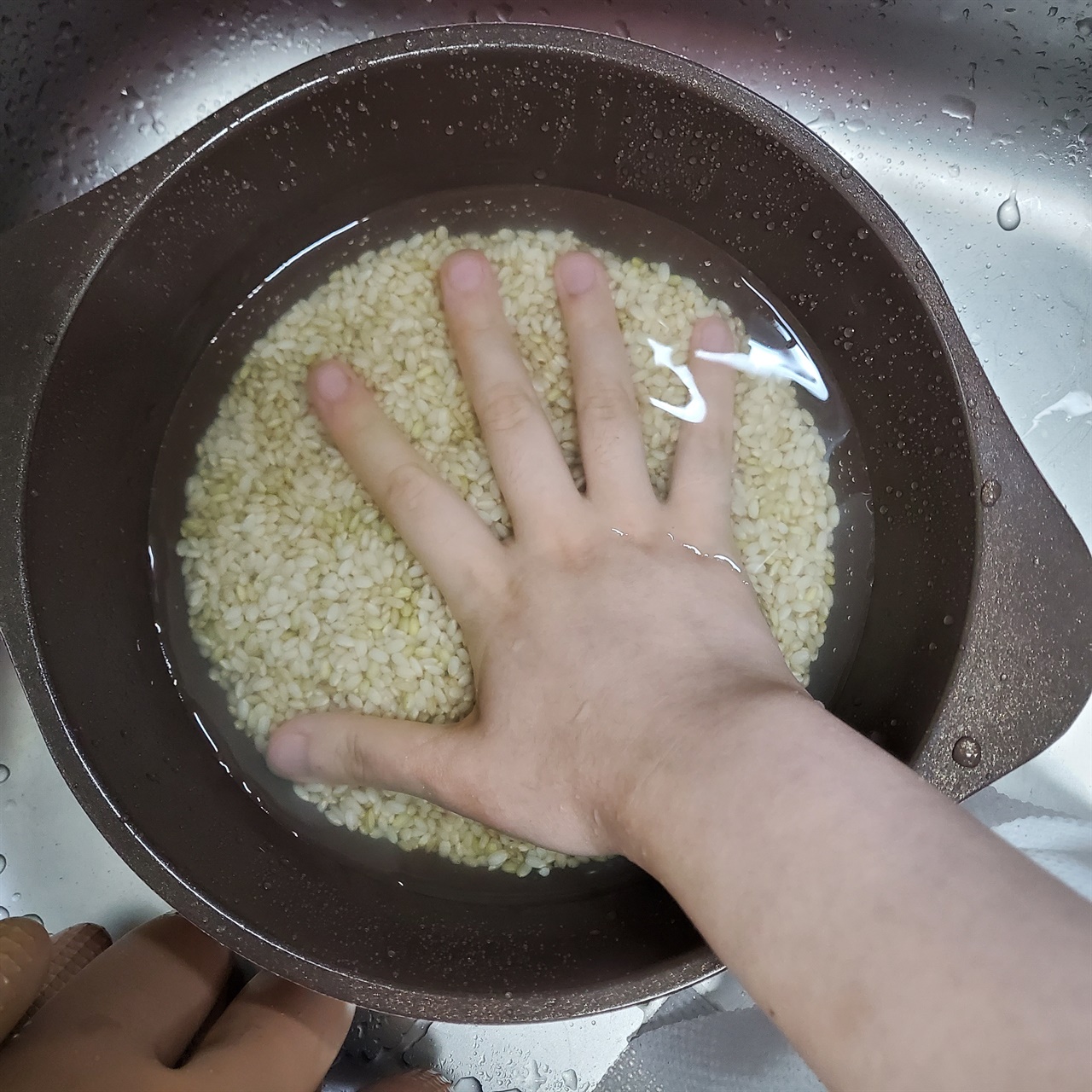 현미밥 짓기