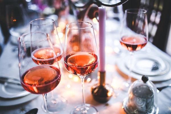 와인에 대해 친해지는 방법은 무엇이 있을까?？