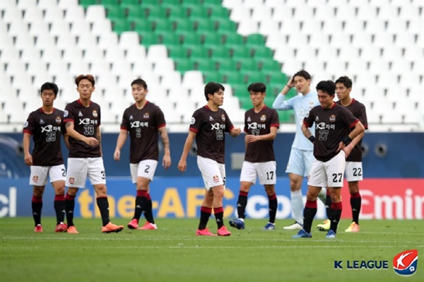 FC서울 FC서울이 베이징 궈안과의 아시아 챔피언스리그 3차전에서 졸전 끝에 1-2로 패했다.