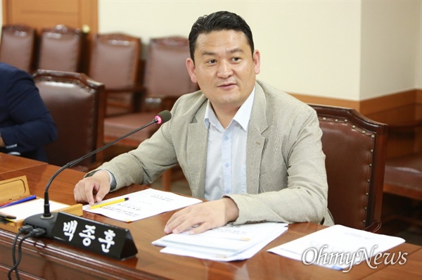 백종훈 대구 수성구의원이 지난 13일 더불어민주당을 탈당했다.