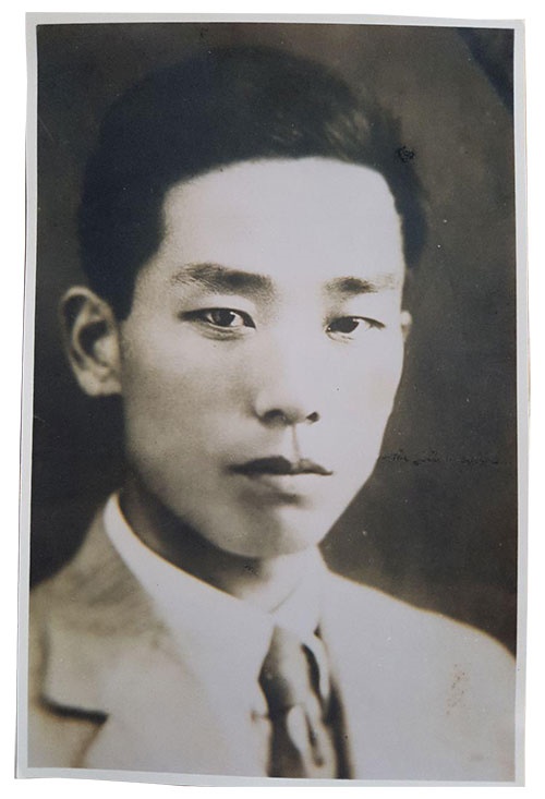 김단야(1900~1938). 김단야의 처 윤재분이 간직해 온 사진이다.