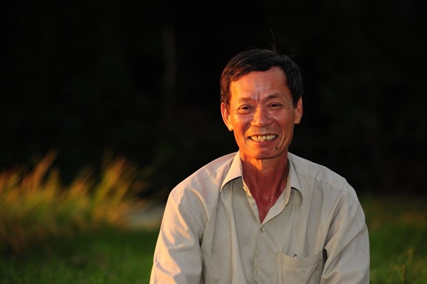 베트남전 관련 빈안학살(베트남전 당시 한국군 최대 민간인학살로 알려짐) 생존자 응우옌떤런씨는 지난해 11월 숨졌다. 그는 생전 빈안학살 당시의 비극적 상황을 20년간 증언해왔다. 지난 2015년에는 베트남 피해자 최초로 한국을 방문하여 국회에서 한국 정부에 진실 규명과 사과를 요구하기도 했다. (사진 이재갑 작가)