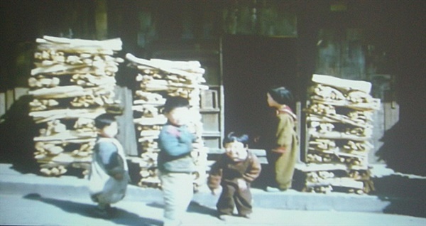1950년대 초 군산의 거리 모습(군산근대역사박물관에서 찍음)