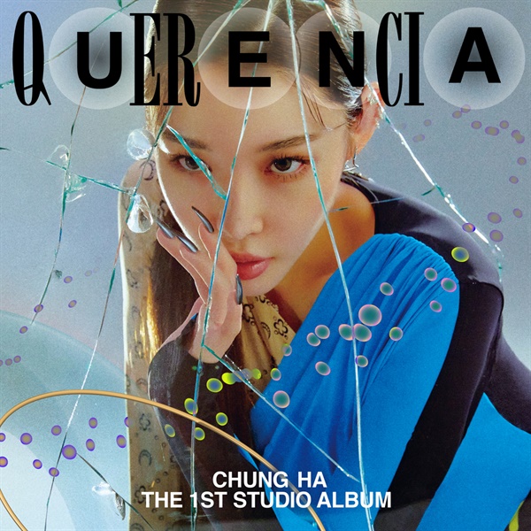  청하의 첫 정규 앨범 < Querencia >