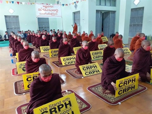 미얀마 스님들의 침묵시위.