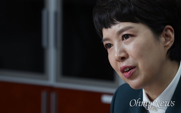 김은혜 국민의힘 의원이 15일 국회 의원회관에서 <오마이뉴스>와 인터뷰하고 있다.