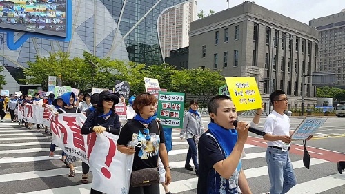 <학교 가는 길> 영화의 한 장면