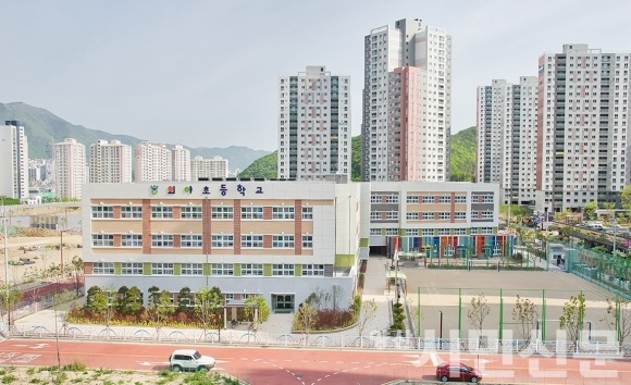  경남 양산 회야초등학교