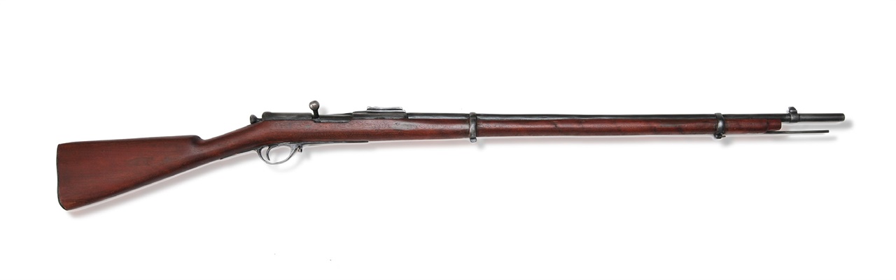 아관파천 후 대한제국 군인들이 주력으로 사용한 소총. 1880년대 조선은 이런 작은 소총 조차도 제작은 물론 조달도 여의치 못한 처지였다.