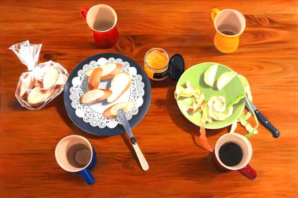  '그녀들의 수다'(145.5x97.0cm, Oil on canvas) 김은주 화가는 평범해 보이는 식탁을 통해 출퇴근도 없이 무급 노동을 제공하고 있는 여성들의 수고로움을 표현하고자 한다.