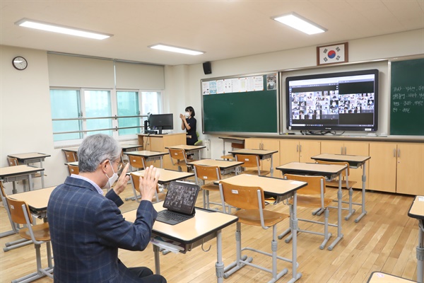 박종훈 경남교육감은 7일 양산 물금중학교를 방문했다.
