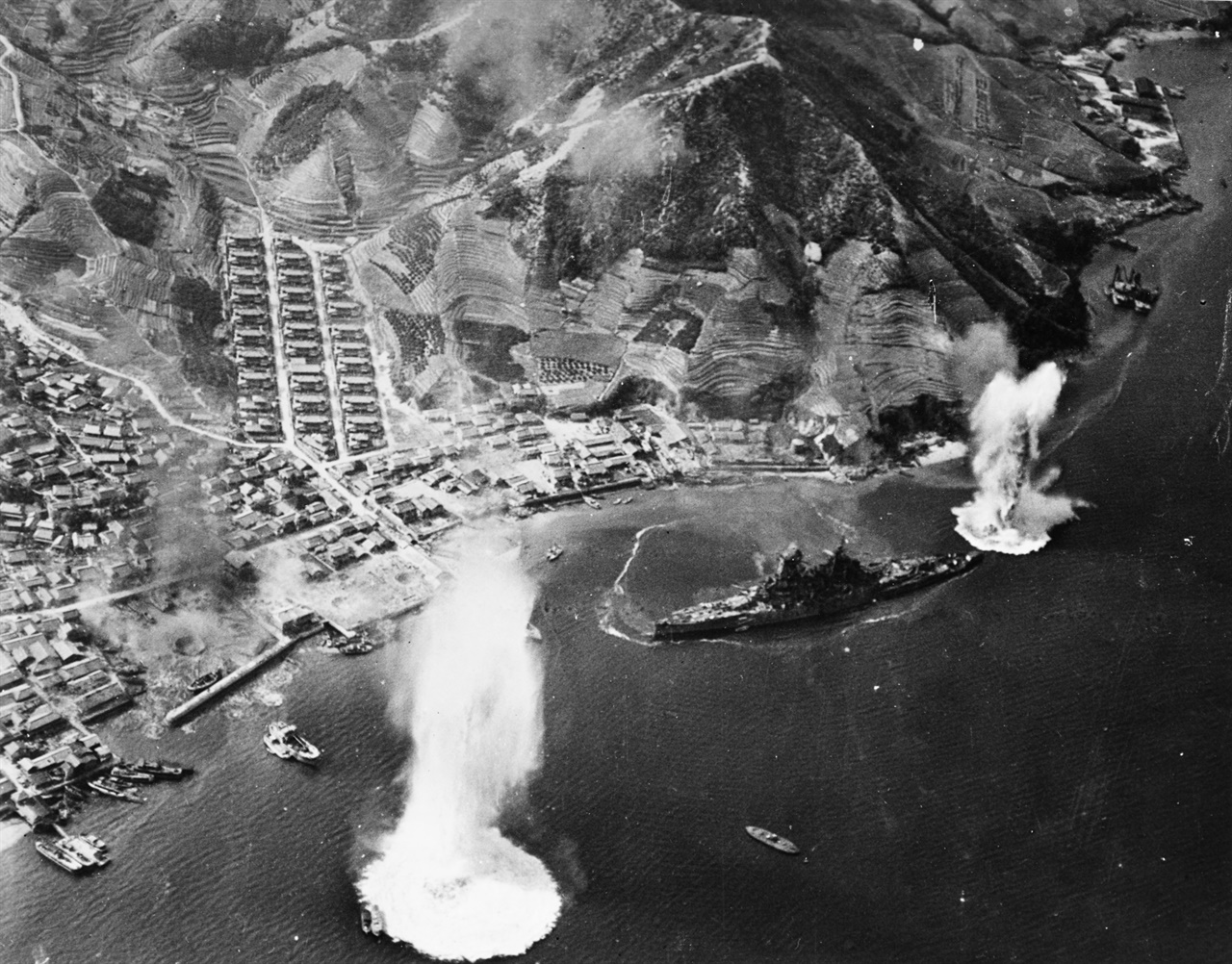 일본 해군의 잔존 함대와 기반 시설들이 완파된 순간이었다.