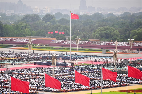 중국공산당 창당 100주년 기념일인 2021년 7월 1일 경축 행사가 펼쳐진 수도 베이징의 톈안먼 광장의 모습. 