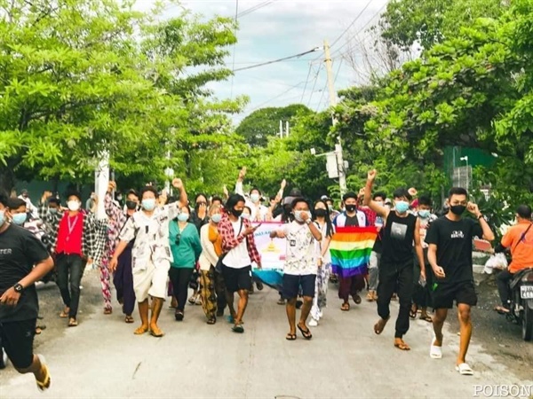16일, 만달레이대 학생들의 시위.