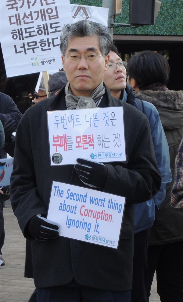  이산가족 당시 한국에서 활동하던 필자